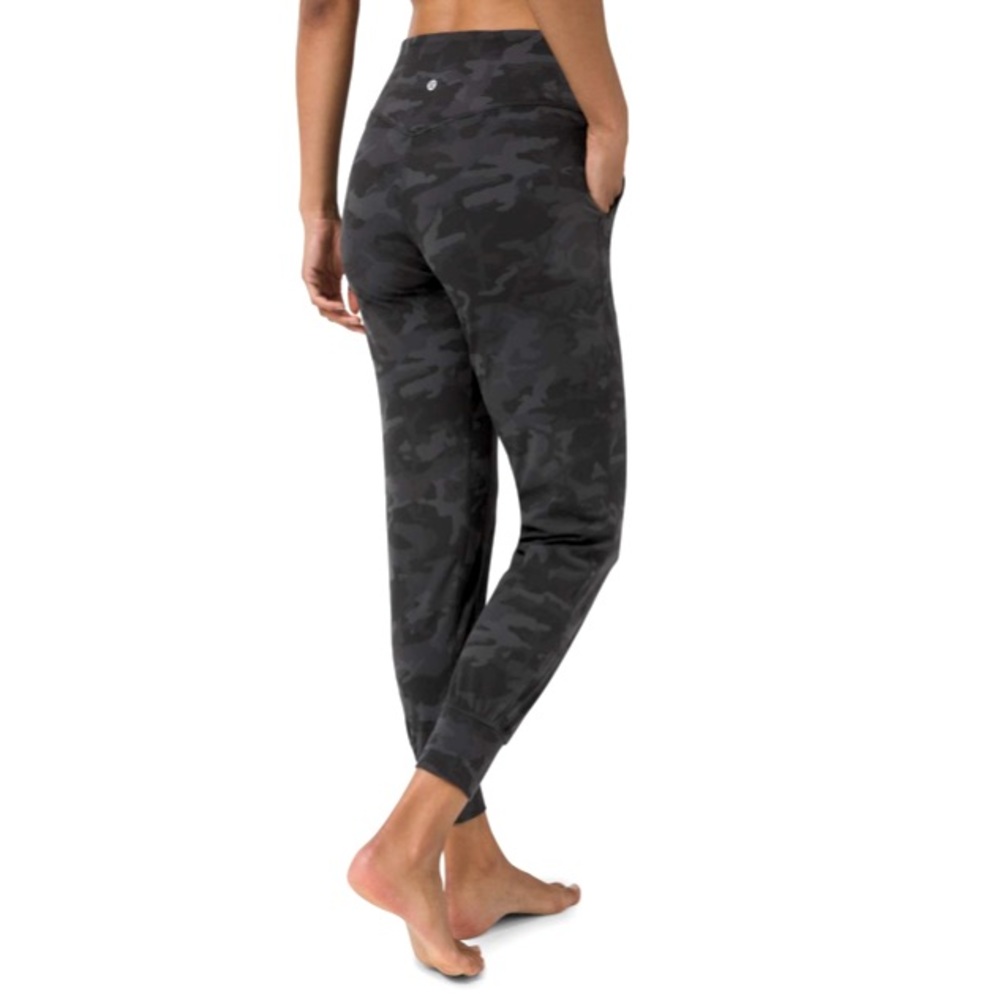 Lululemon Align Jogger Camo